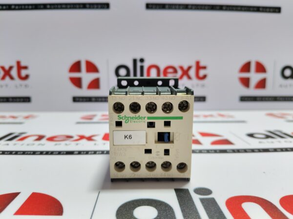 Schneider Control Relay CA4KN31BW3