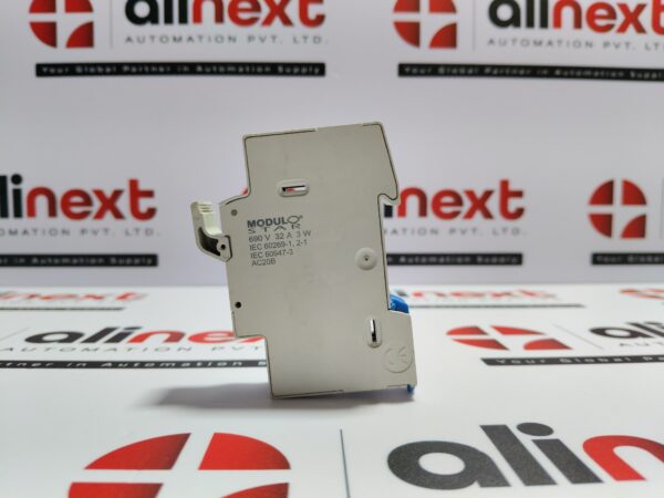 Lot of 4 Pcs of Ferraz Shawmut CMS101 Fuse Holder CMS 101 10X38 32A 690V