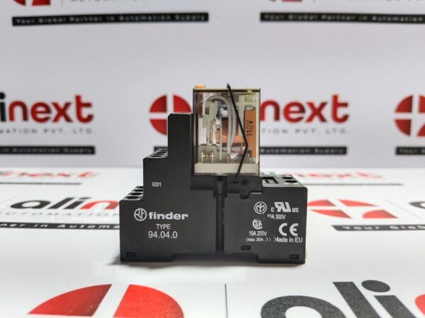 Finder Power Relay 55.34.8.110.0050 with Socket 94.04.0