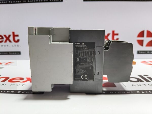 Hyundai Contactor with Auxiliary Contact Block UMC 25