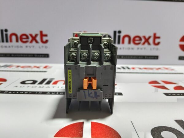 Hyundai Contactor Relay UMX 31