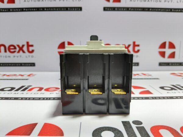 Hyundai HGM30S-F Circuit Breaker HGM 30S 3Pole 32Amp