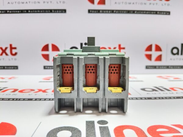 Hyundai HiBS 63 Circuit Breaker HiBS63 40Amp 3Pole