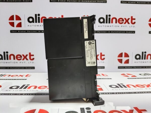 2x GE Fanuc IC670MDL930CAK Module With IC670CH01CAG Barrier