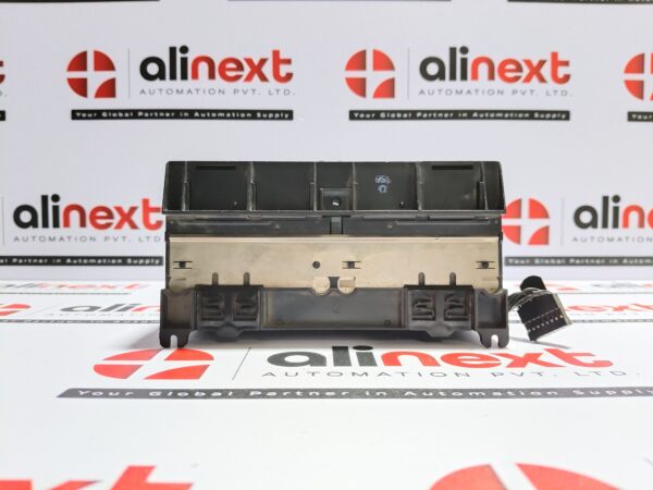 2x GE Fanuc IC670MDL930CAK Module With IC670CH01CAG Barrier