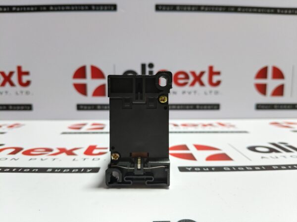 Fuji Electric SRC50-2F/X (3A3B) Magnetic Contactor 200-220V