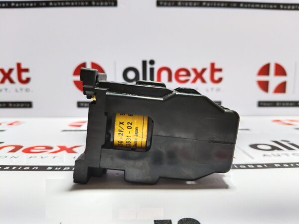 Fuji Electric SRC50-2F/X (3A3B) Magnetic Contactor 200-220V