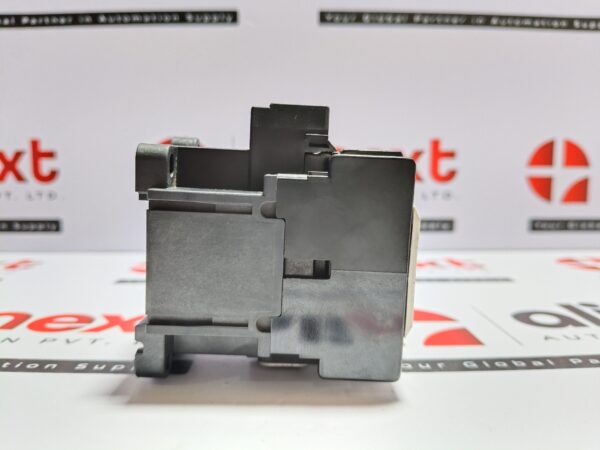 Fuji Electric SC-05 Magnetic Contactor 20Amp 100-110V