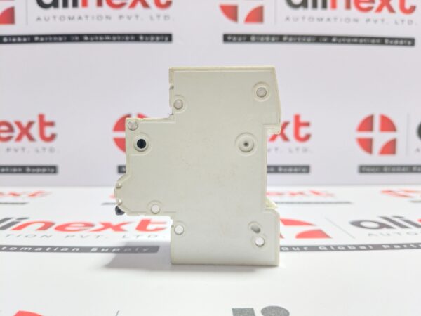 Siemens 5SJ62 MCB C1 Circuit Breaker 3-Pole 400V