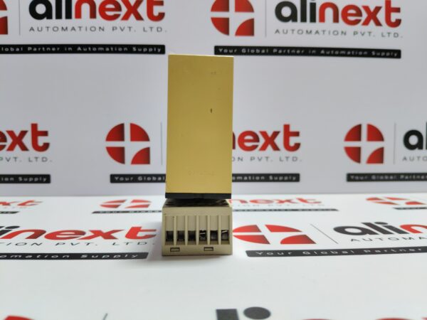 Carlo Gavazzi Timer S105 166 924 | 24V AC/115-230V | 0-10 Min