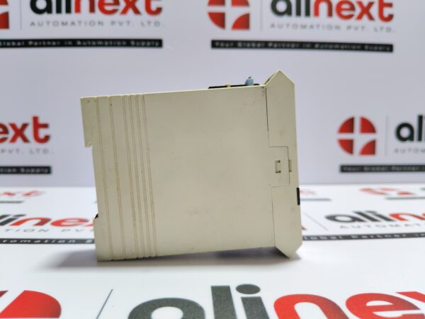 Carlo Gavazzi EUD C 230 20V Under Voltage Metering Relay