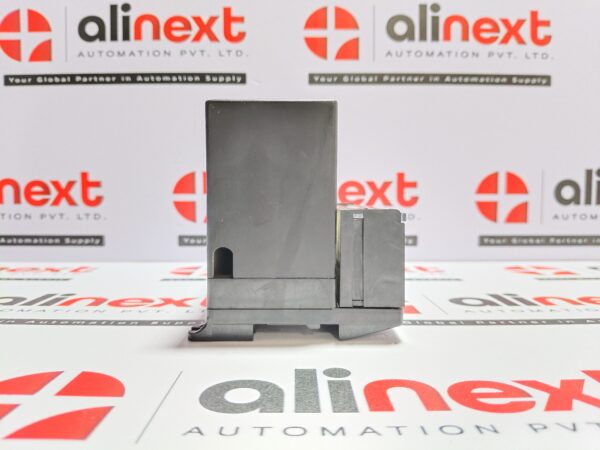 2x GE Fanuc IC670ALG320J With IC670CHS101A I/O Base Barrier