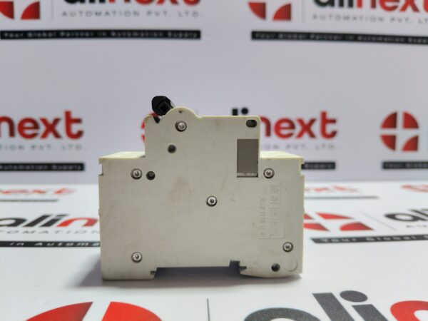 Schoaider-Electric-C65N-C40-3P-MCB-40A-Type-C