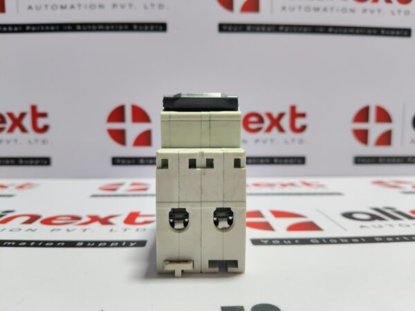 Schoaider-Electric-C65N-C40-3P-MCB-40A-Type-C