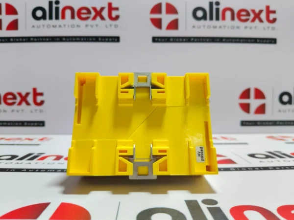 Bender IR470LY2-6013 insulation monitoring device D23 V1.5.