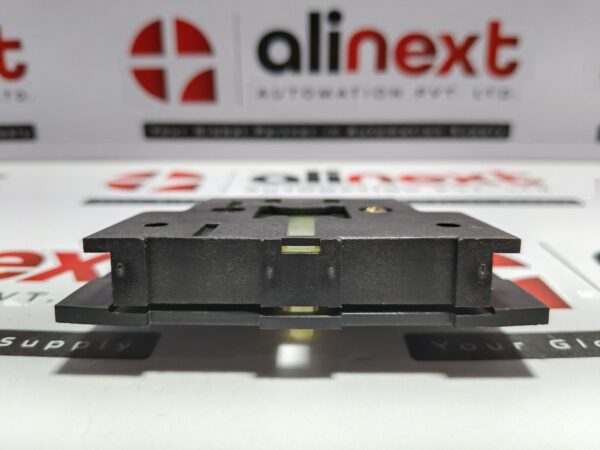 Fuji Electric P1302.650 Auxiliary Contact Block