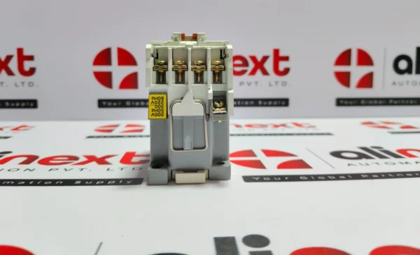 Hyundai HMX-31 Control Relay 20A Coil Voltage 220V