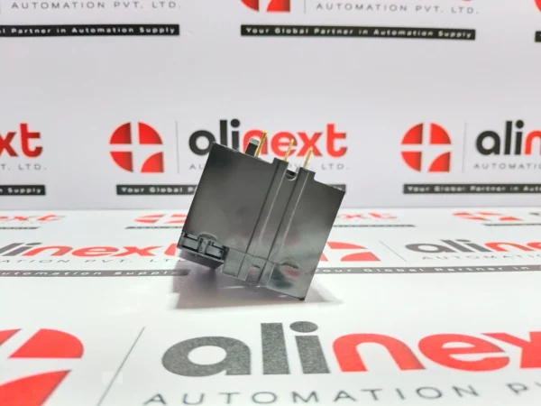 Hyundai HOR 1K Thermal Overload Relay Rang 14 to 18 “Slightly crack’’