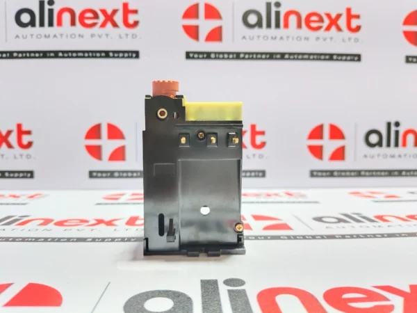 Hyundai HOR 1K Thermal Overload Relay Rang 14 to 18 “Slightly crack’’