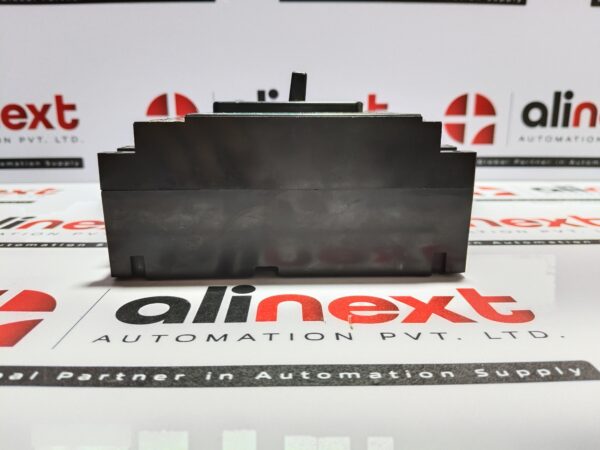 Hyundai MCCB HBS-63C | 60A | 3P | 60AF