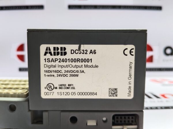 ABB DC523 Digital Input/Output Module 24VDC 200W 0.5A