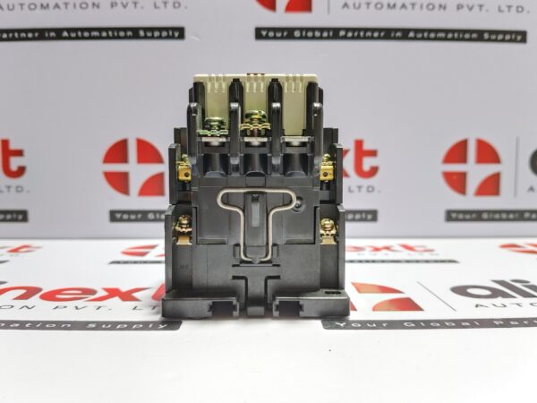 Fuji Electric SC-2N magnetic contactor 60A Coil 380-440v 50/60Hz