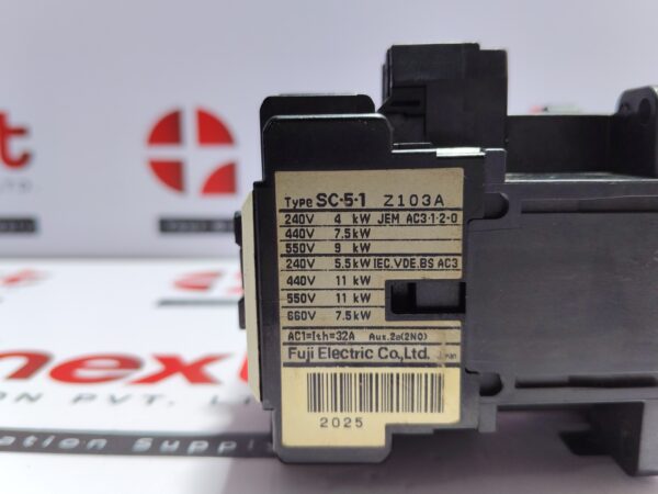 Fuji Electric SC-5-1Z magnetic contactor 103A/220-440V