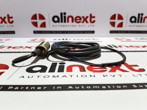 Omron E2EL-X5E2 2M Inductive Proximity Switch