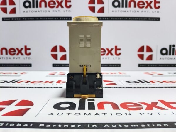 Omron H3CR-N solid-state multi-functional timer 220VAC 50/60Hz