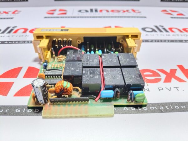 KOSTAC E-01T-4157 programmable controller relay output module