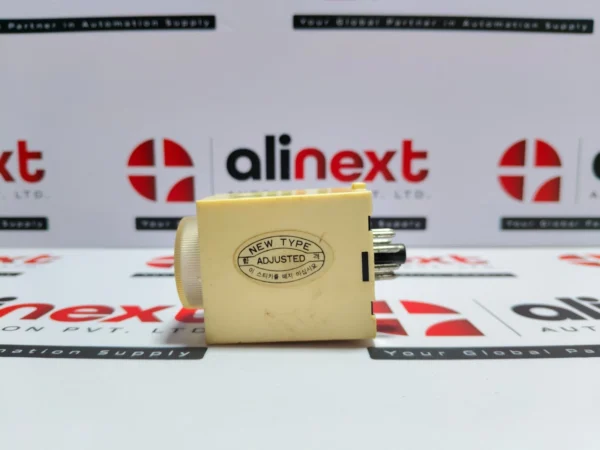 LG GTS-3PC-C Supar timer relay 0 to 5sec. 220VAC