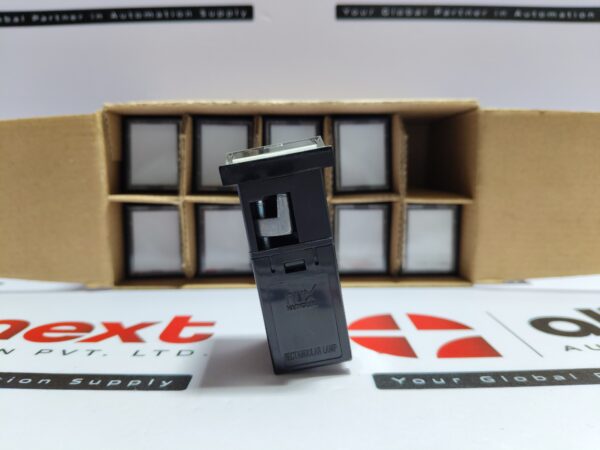 Lot Of 10 Hanyoung Nux CR-40D0W rectangular LED lamp CR40-D012-24VDC/AC 50/60Hz