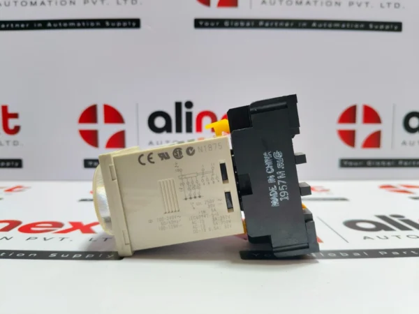 Omron H3CR-A solid-state timer 0 to 1.2 Minute 100-240 VAC / 100-125 VDC