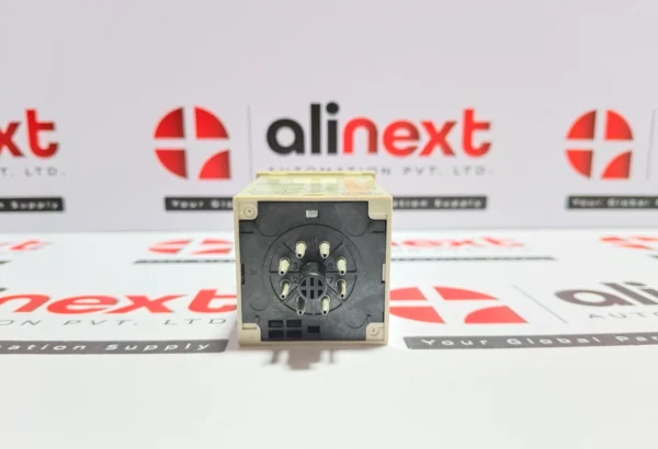 Omron H3CR-G8EL Timer 0 To 120 Sec