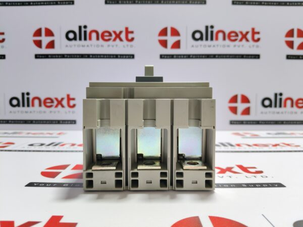 Schneider Electric NSE 100N3032 Compact 750V /50-60Hz