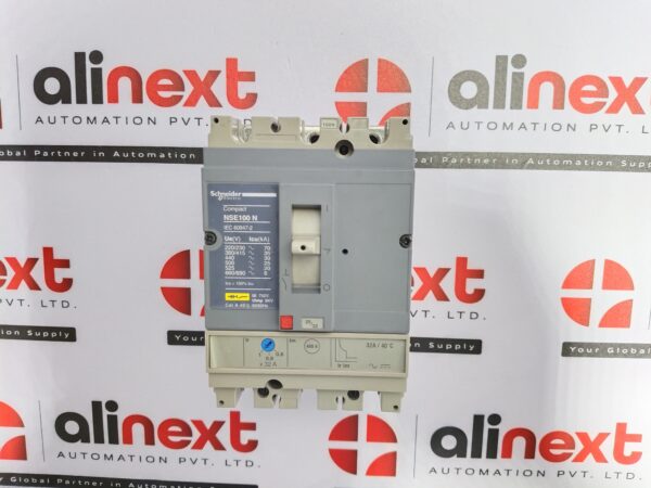 Schneider Electric NSE 100N3032 Compact 750V /50-60Hz