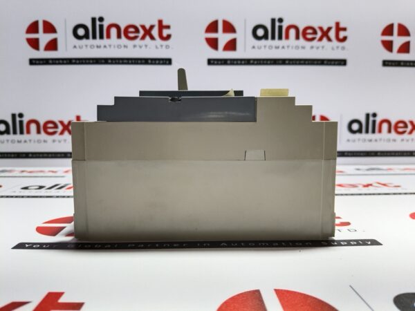 Schneider Electric NSE 100N3040 Compact 750V /50-60Hz