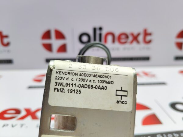 Siemens 3WL9111-0AD06-0AA0 circuit breaker accessory 220VDC/ 230VAC