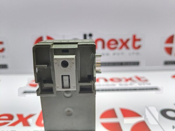 Siemens LOGO! DM8 24R expansion module 6ED1055-1HB00-0BA2 24A