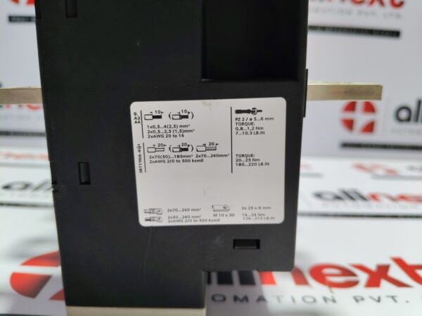 Siemens sirius 3RB2163-4MC2 electronic overload relay 600V AC