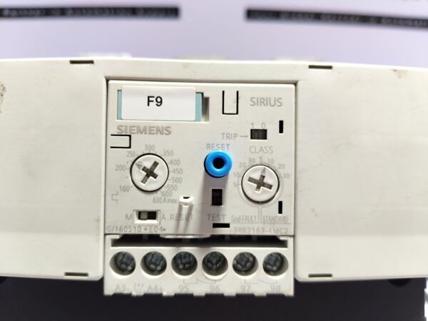 Siemens sirius 3RB2163-4MC2 electronic overload relay 600V AC
