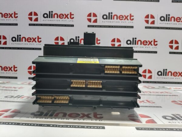 Square D Powerpact PG 600 circuit breaker PGA36060CU33CYP | 3P | 600A | 600V