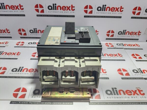 Square D Powerpact PG 600 circuit breaker PGA36060CU33CYP | 3P | 600A | 600V