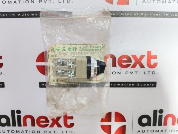 Sulzer CO4C Main Engine selector switch M011080300