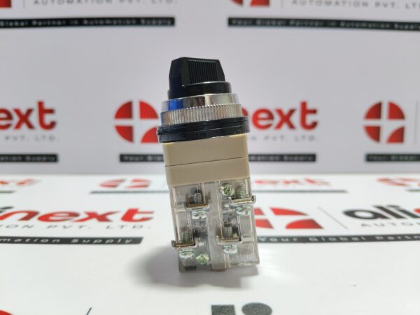 Sulzer CO4C Main Engine selector switch M011080300