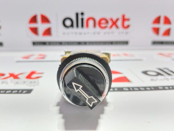 Sulzer CO4C Main Engine selector switch M011080300