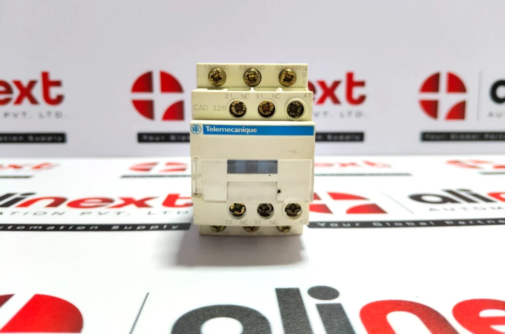 Telemecanique CAD326M7 control relay 10A 220V