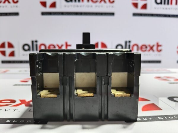 Hyundai HBS-103N 20A 3P molded case circuit breaker Brand New | Original | Unus