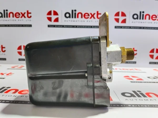 Condor MDR53/16 Pressure Switch 4A 250V AC-15