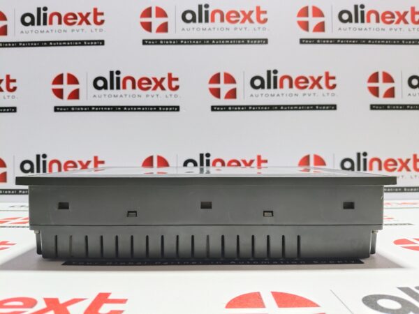 Delta DOP-B10S615 Human Machine Interface B10S6156W3170103 24VDC/500mA